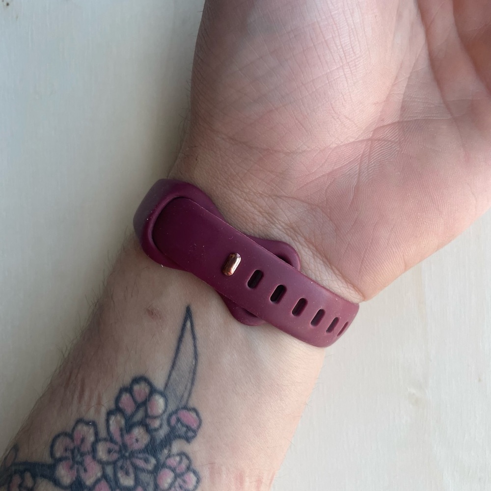 2 S/L Slim Apple Watch Bands - $10